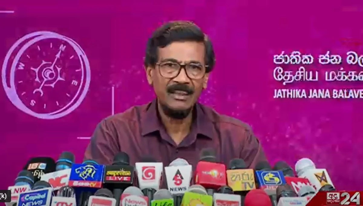 ரணில் நாட்டைக் காப்பாற்றவில்லை.. நாட்டை காப்பாற்றப் போவது எமது  திசைகாட்டி அரசுதான் : டில்வின் சில்வா.