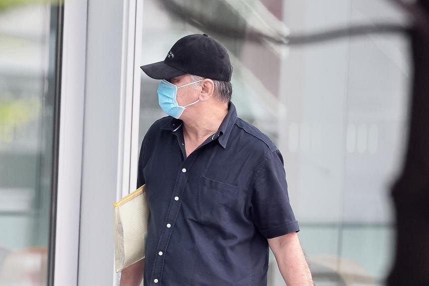 வாடகைக்கு இருந்த பெண்ணை கேமராக்கள் பொருத்தி பார்த்த டேனியன் பூன் லீக்கு சிறை.