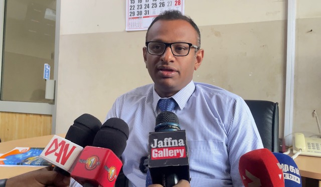 சுமுகமாக இயங்குகின்றது வைத்தியசாலை! – எந்தவிதப் பிரச்சினைகளும் இல்லை என்கிறார் வைத்தியர் ரஜீவ்.