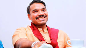 நாமலுக்குப் பிணை.