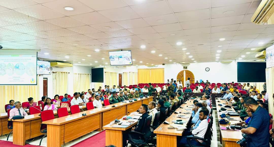 யாழ். வெள்ள அனர்த்தம் தொடர்பில் விசேட கூட்டம்  – பாதுகாப்பு அமைச்சின் செயலாளரும் பங்கேற்பு.