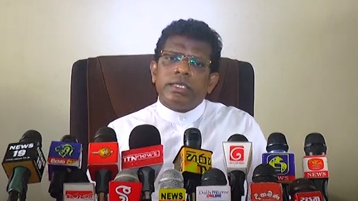 அச்சமின்றி மக்கள் ஆலயங்களில் சென்று ஆராதனைகளில் கலந்து கொள்ளலாம்-அருட்தந்தை ஜூட் கிரிஷாந்த