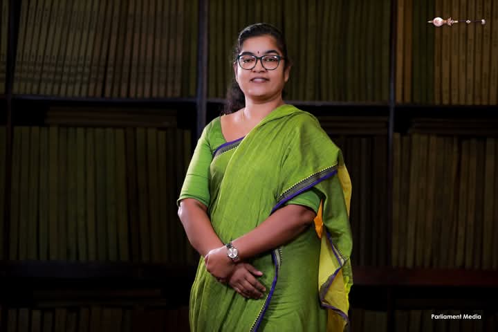 பெண் பாராளுமன்ற உறுப்பினர்கள் ஒன்றியத்தின் தலைவராக அமைச்சர் சரோஜா சாவித்ரி போல்ராஜ் தெரிவு.