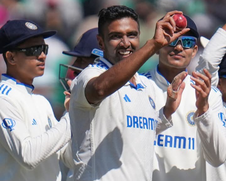 அதிருப்தி கொண்ட முகத்தோடு ஓய்வை அறிவித்தாரா அஷ்வின்?