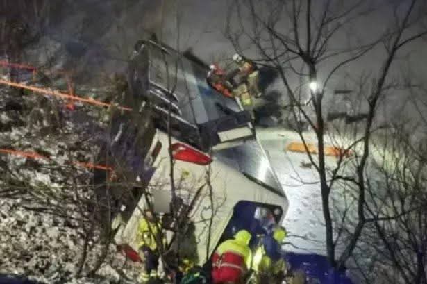 நோர்வேயில் நெஞ்சை உலுக்குகிற வகையில் ஏற்பட்ட பேருந்து விபத்தில்,  3 பலி.