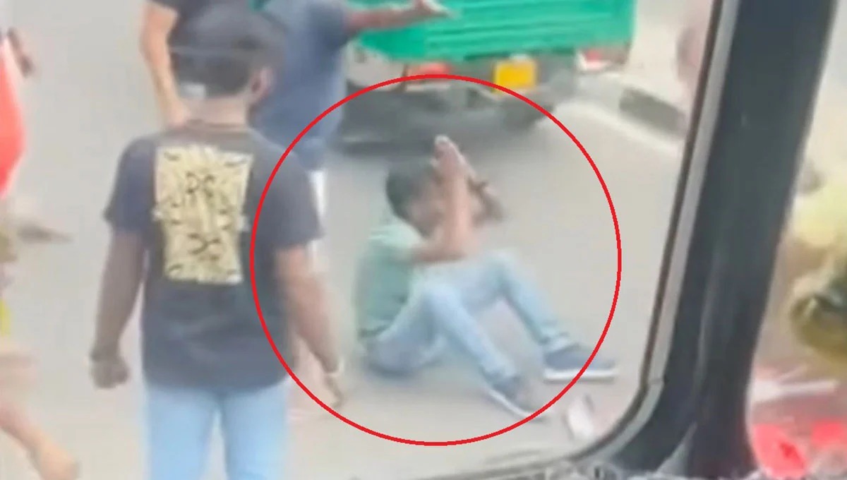 இபோச பேருந்தில் அடிபட்டு பெண் மரணம்.. ஓட்டுநரை  தூக்கிய மக்கள்.