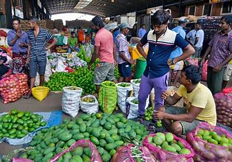 தம்புள்ளை விசேட பொருளாதார மத்திய நிலையத்தில் காய்கறிகளின் மொத்த விலை குறைந்தது.