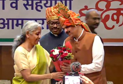 மகாராஷ்டிர முதல்வராகிறார் தேவேந்திர ஃபட்னவீஸ்!