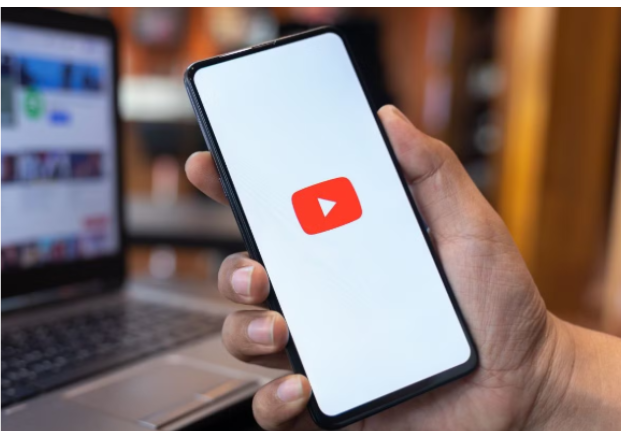 மருத்துவமனைக்கு செல்லாமல் யூடியூப் பார்த்து பிரசவம் செய்ததில் குழந்தைக்கு நேர்ந்த விபரீதம்!