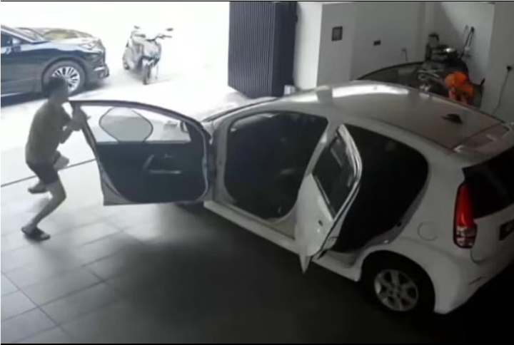 கொள்ளையர்களை எதிர்த்து சண்டையிட்ட வீட்டு உரிமையாளர் (காணொளி)