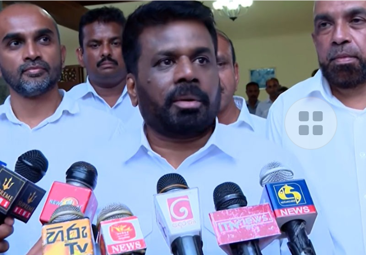 கண்டிக்கு விஜயம் செய்த ஜனாதிபதியிடமிருந்து எதிர்வரும் தேர்தல்கள் குறித்த சமிக்கை