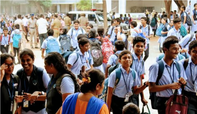 தில்லியில் தேர்வு பயம் காரணமாக பள்ளிக்கு வெடிகுண்டு மிரட்டல் விடுத்த மாணவர்கள்!
