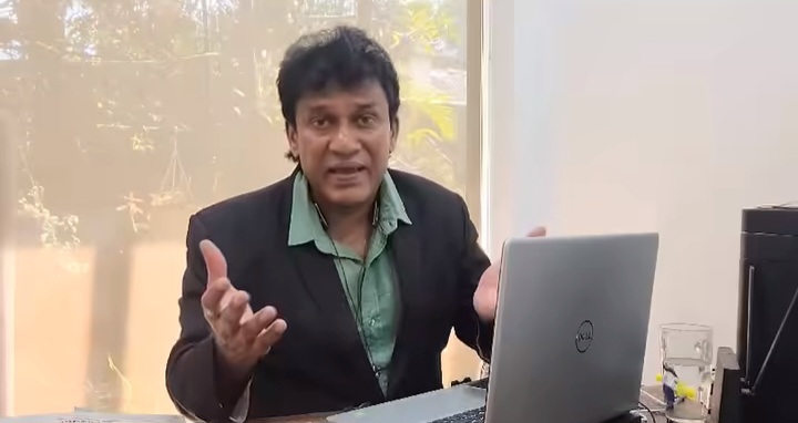 மாகாணசபை என்பது வேறு. சம உரிமை என்பது வேறு. ஜேவிபியின் டில்வின் சில்வா தெரிந்து கொள்ள வேண்டும். மனோ கணேசன்.