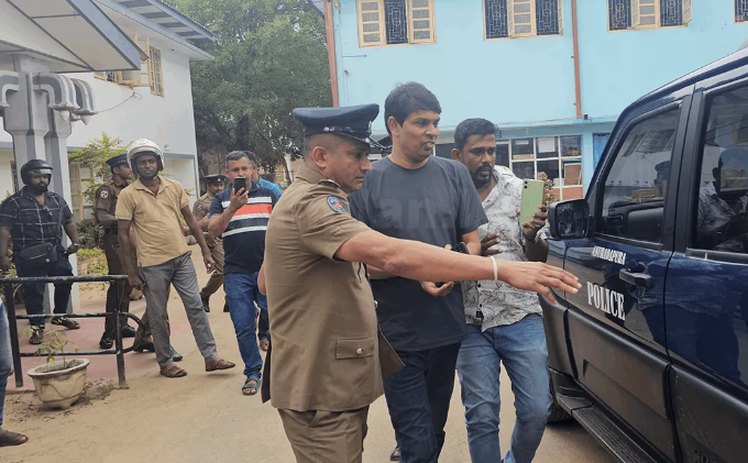 நாடாளுமன்ற உறுப்பினர் இராமநாதன் அர்ச்சுனா கைது!