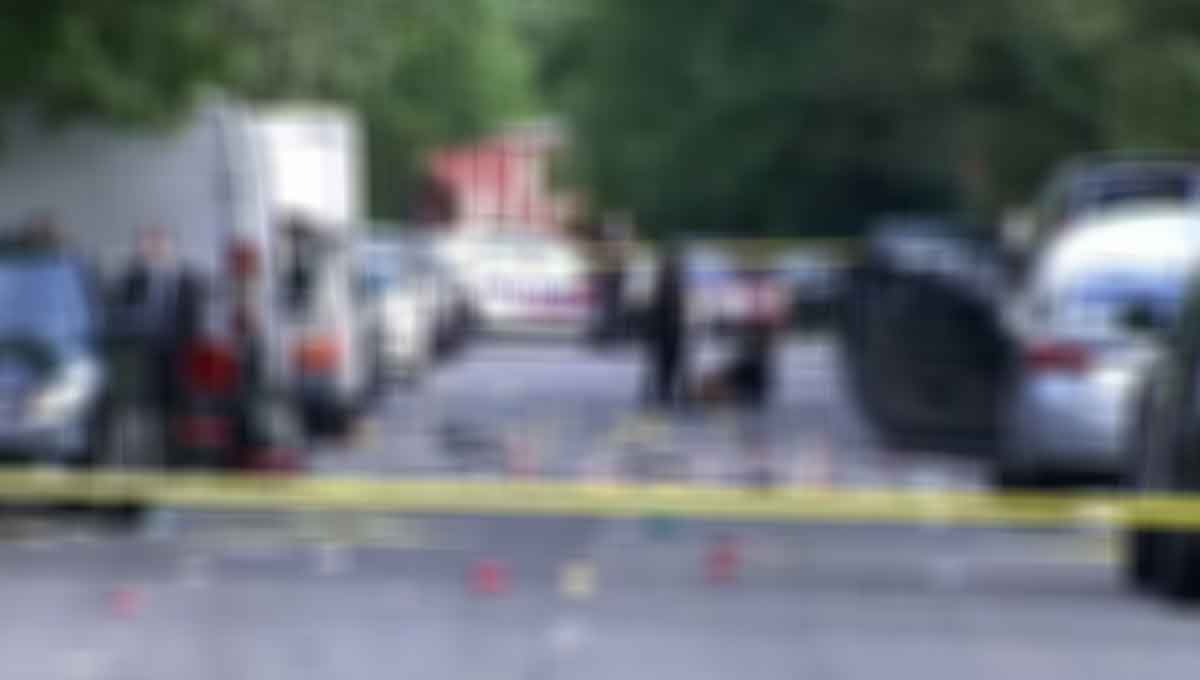 கொழும்பின் மத்திய பகுதியில் ஒரு கார் மீது துப்பாக்கிச் சூடு நடத்திய போலீசார் …….