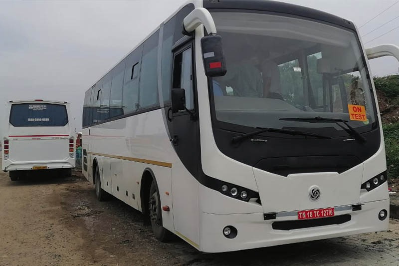 பொதுப் போக்குவரத்திற்காக புதிய பேருந்துகள் வெளிநாட்டிலிருந்து இறக்குமதி செய்யப்படும் – அரசாங்கம் (Video)!