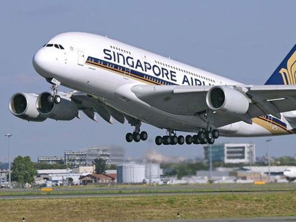 தலைசிறந்த விமான நிறுவனமாக ‘சிங்கப்பூர் ஏர்லைன்ஸ் தெரிவு