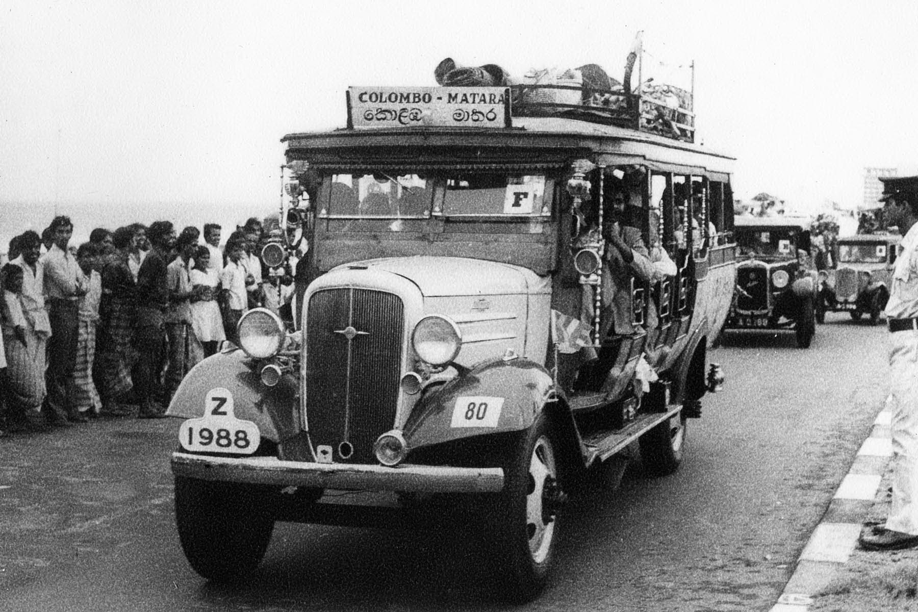 இலங்கையில் பயணிகள் போக்குவரத்து ஏகபோகம்! Clean பண்ணுவோம்!! (Video)