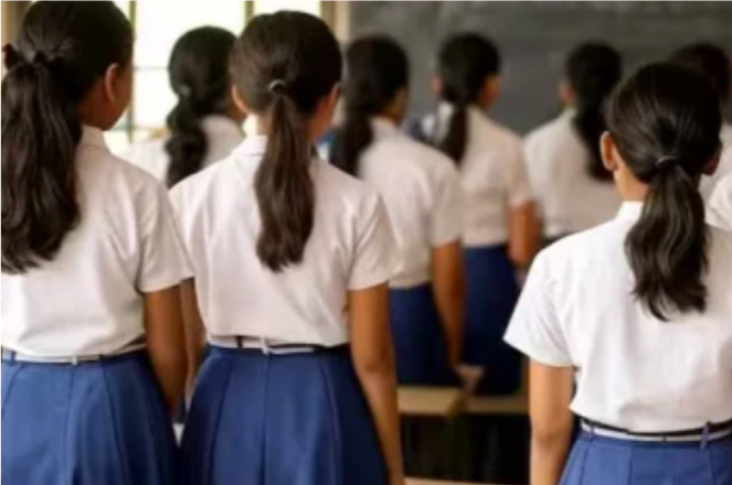 தனியார் பள்ளியில் 80 மாணவிகளின் சட்டையை கழற்றி வீட்டிற்கு அனுப்பிய அதிர்ச்சி சம்பவம்!