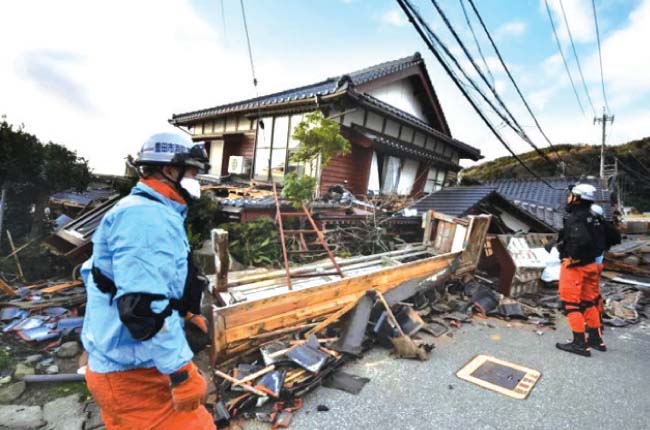 தெற்கு ஜப்பானில் 6.9 ரிக்டர் அளவிலான நிலநடுக்கம்.