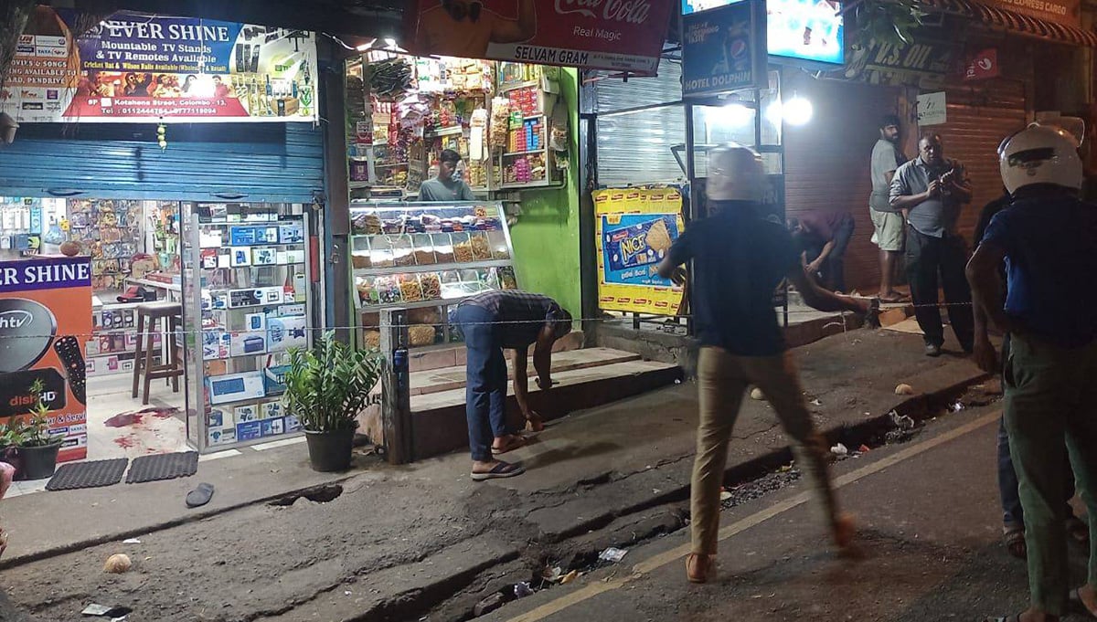 தொடரும் துப்பாக்கிச் சூடுகள்.