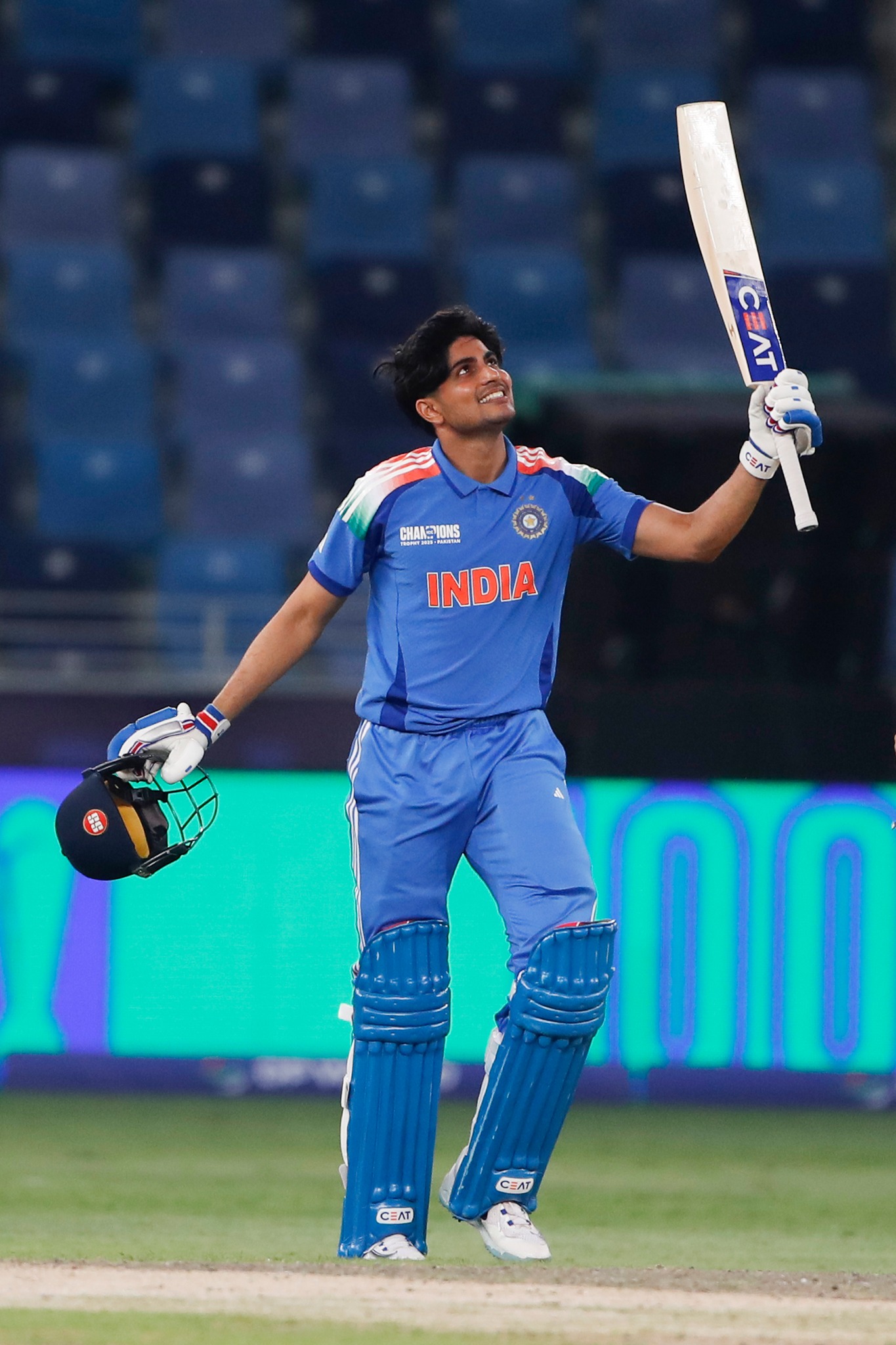 இந்திய அணி முதல் லீக் போட்டியில் 6 விக்கெட் வித்தியாசத்தில் வங்கதேசத்தை வீழ்த்தியது.