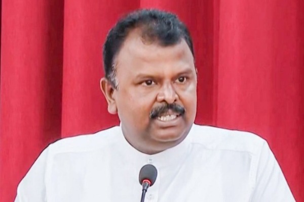 முன்னாள் பாரளுமன்ற உறுப்பினர் கு.திலீபன் இந்தியாவில் கைது!