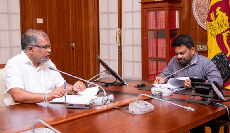 வரவு செலவுத் திட்ட இறுதி அறிக்கை ஜனாதிபதியின் பார்வைக்கு – வளர்ச்சிக்கு வழி வகுக்கும் அபிவிருத்தி சார்ந்த வரவு செலவுத் திட்டம்.