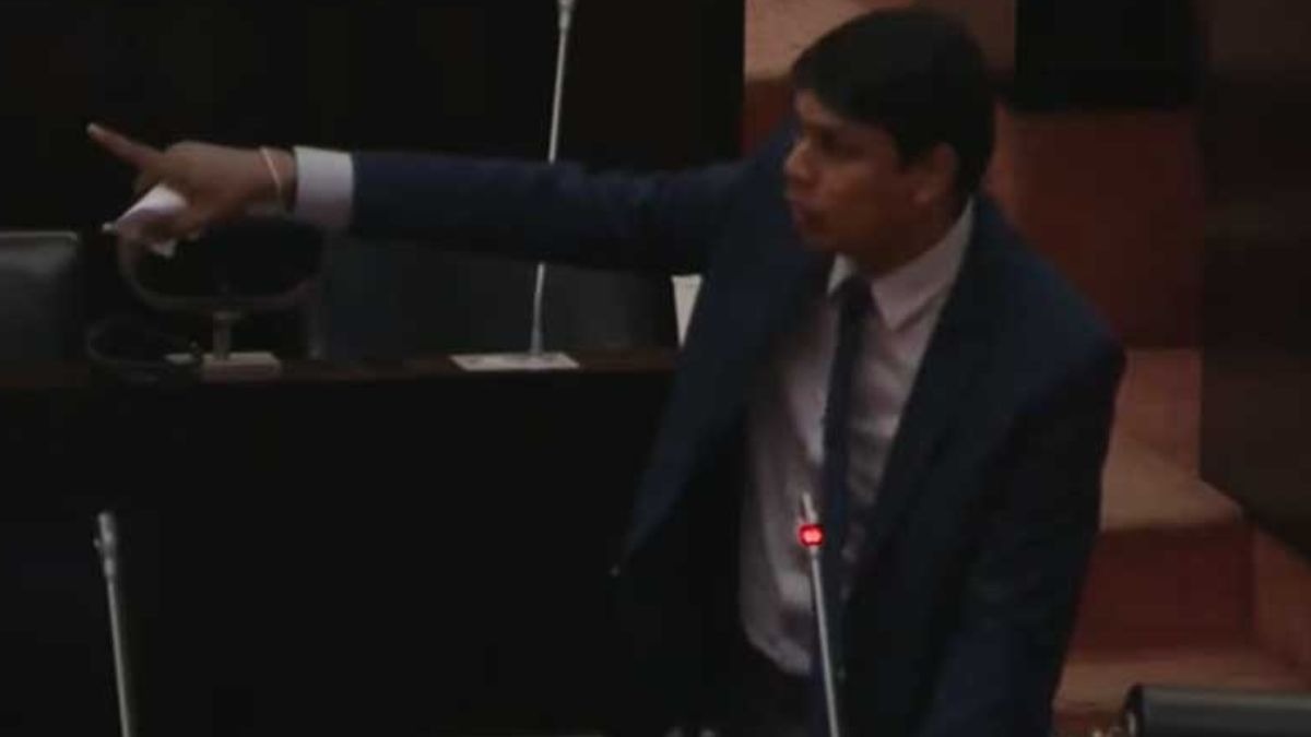 அர்ச்சுனாவின் நடவடிக்கைகள் குறித்த குழு அறிக்கை பாராளுமன்றத்தில் .