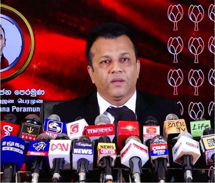 பாதுகாப்பு அமைச்சர் பதவியை கோட்டாபய ராஜபக்ஷவிடம் கொடுங்கள்!மனோஜ் கமகே.