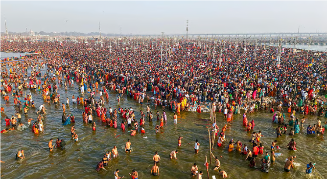மகா கும்பமேளாவில் நீராடும் பெண்களை விடியோ எடுத்து சமூக வலைதளங்களில் விற்பனை செய்யும் கும்பல்!
