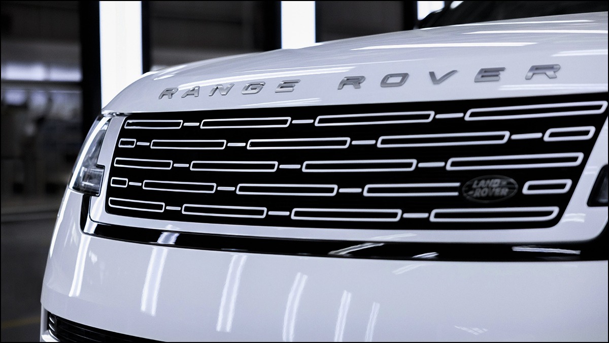 150 ரேஞ்ச் ரோவர்களுக்கு ஓர்டர்.