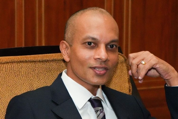 நாமலின் க்ரிஷ் வழக்கிலிருந்து உயர் நீதிமன்ற நீதிபதி மஞ்சுல திலகரத்ன விலகியதற்கு தெரிவித்த, அங்கவீனமான காரணங்கள்…?