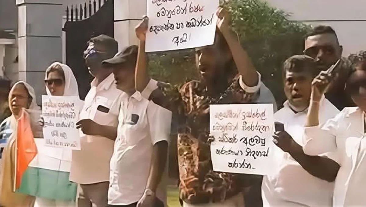 பாலஸ்தீன ஆதரவு ஸ்டிக்கர் ஒட்டிய இளைஞர் கைது : பொலிஸ் ஊடகப் பிரிவின் விளக்கம்!