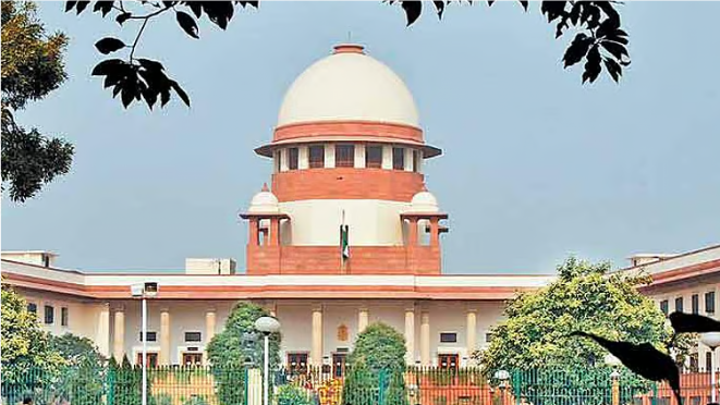 சீமான் மீது நடிகை அளித்த பாலியல் வழக்கில் உச்ச நீதிமன்றம் இடைக்காலத் தடை