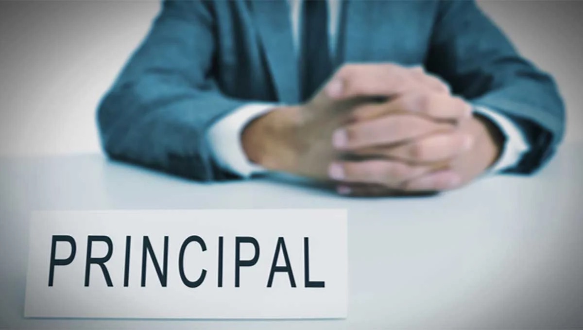 மாணவனை தாக்கிய அதிபர் விளக்கமறியலில்…