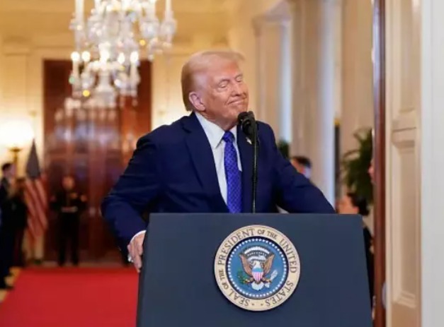 உலக அமைதிக்காக கிரீன்லாந்தை கைப்பற்ற வேண்டும் – டொனால்ட் டிரம்ப் தெரிவிப்பு.