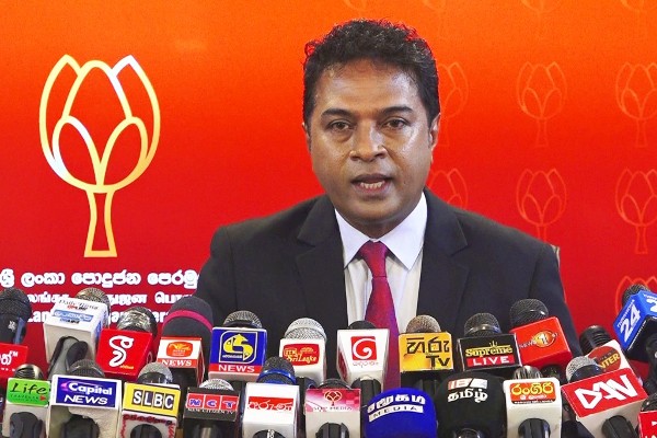 ஊழல் மோசடிகளை நிரூபித்துக் காட்டுக!  – அநுர அரசுக்கு மொட்டு சவால்.