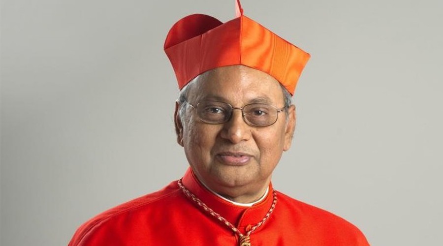 புதிய பாப்பரசர் தெரிவுக்கான கர்தினால்களில் இலங்கையின் மெல்கம் ரஞ்சித் ஆண்டகையும்!