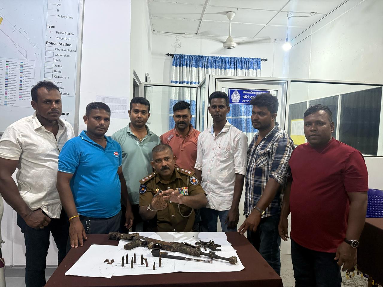 குருநகரில் துருப்பிடித்த நிலையில் துப்பாக்கியும் தோட்டாக்களும் மீட்பு!