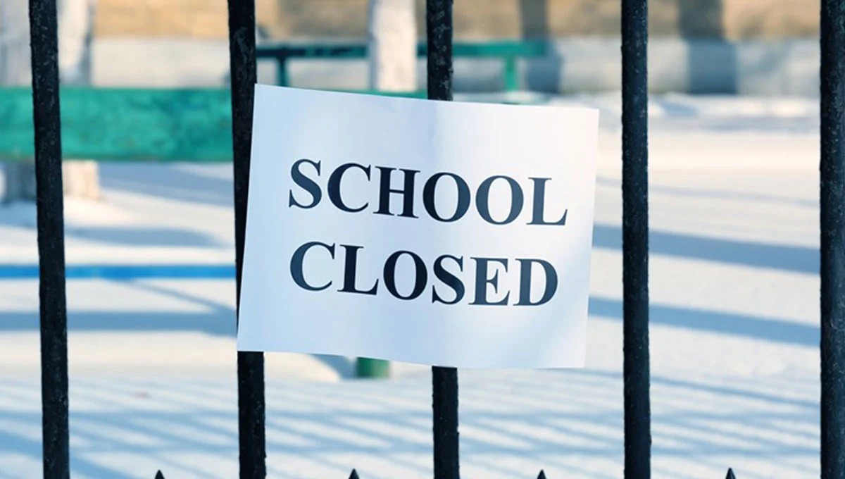 பாடசாலைகளுக்கு விடுமுறை