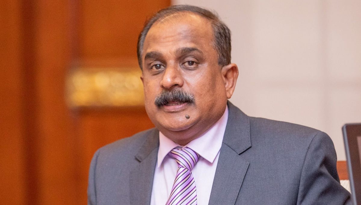 பொருட்களின் விலையை குறைப்பது, வரியை குறைப்பது போன்ற முட்டாள் தனமான வேலைகளை நாங்கள் செய்யவில்லை – பாதுகாப்பு துணை அமைச்சர்