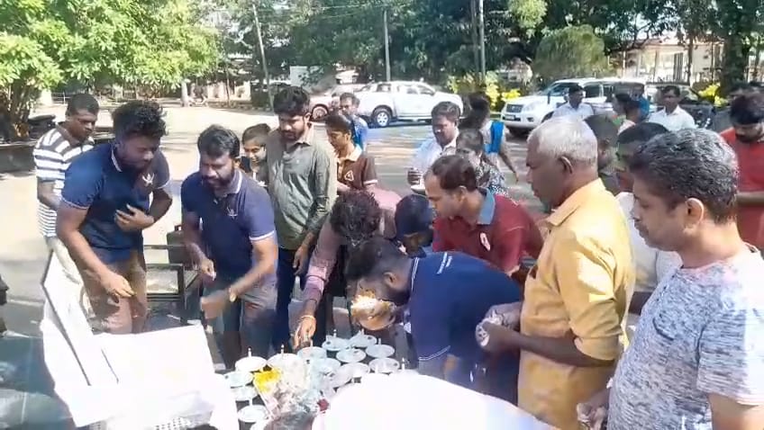 பாப்பரசரை நினைவேந்தி   வவுனியாவில் துக்க தினம்.