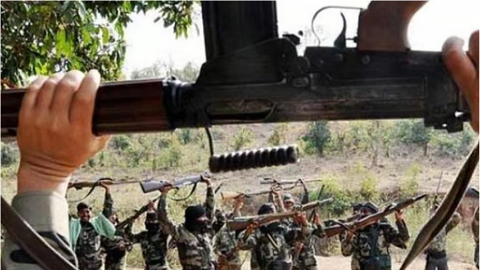 சத்தீஸ்கர் மாநிலத்தைச் சேர்ந்த 86 மாவோயிஸ்டுகள் தெலங்கானா காவல் துறையினரிடம் சரண்!