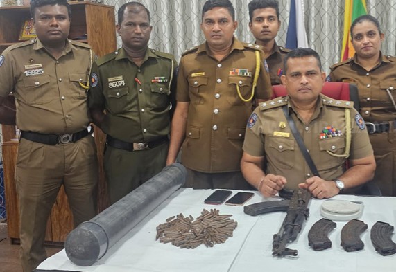 போதைப்பொருளுடன் மனைவியும் துப்பாக்கியுடன் கணவனும் கைது!