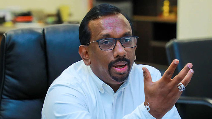 முன்னாள் அமைச்சர் மஹிந்தானந்தவுக்குப் பிடியாணை!