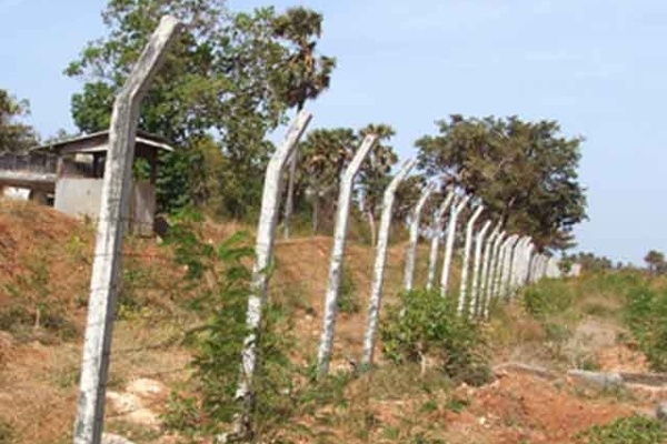 வடக்கில் 5,940 ஏக்கர் நிலத்தை அரசு இரகசியமாகக் கபளீகரம்!  – சத்தம் சந்தடியின்றி வெளியானது வர்த்தமானி.