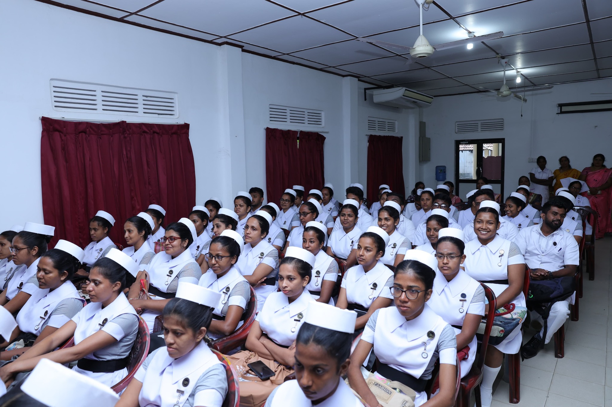 யாழ். போதனா வைத்தியசாலைக்கு 208 சிங்களத் தாதியர்கள் நியமனம்!