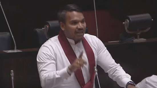 மாணவியின் உயிர்மாய்ப்பை அநுர அரசு அலட்சியப்படுத்துவதன் நோக்கம் என்ன?   – நாடாளுமன்றில் நாமல் எம்.பி. கேள்வி.