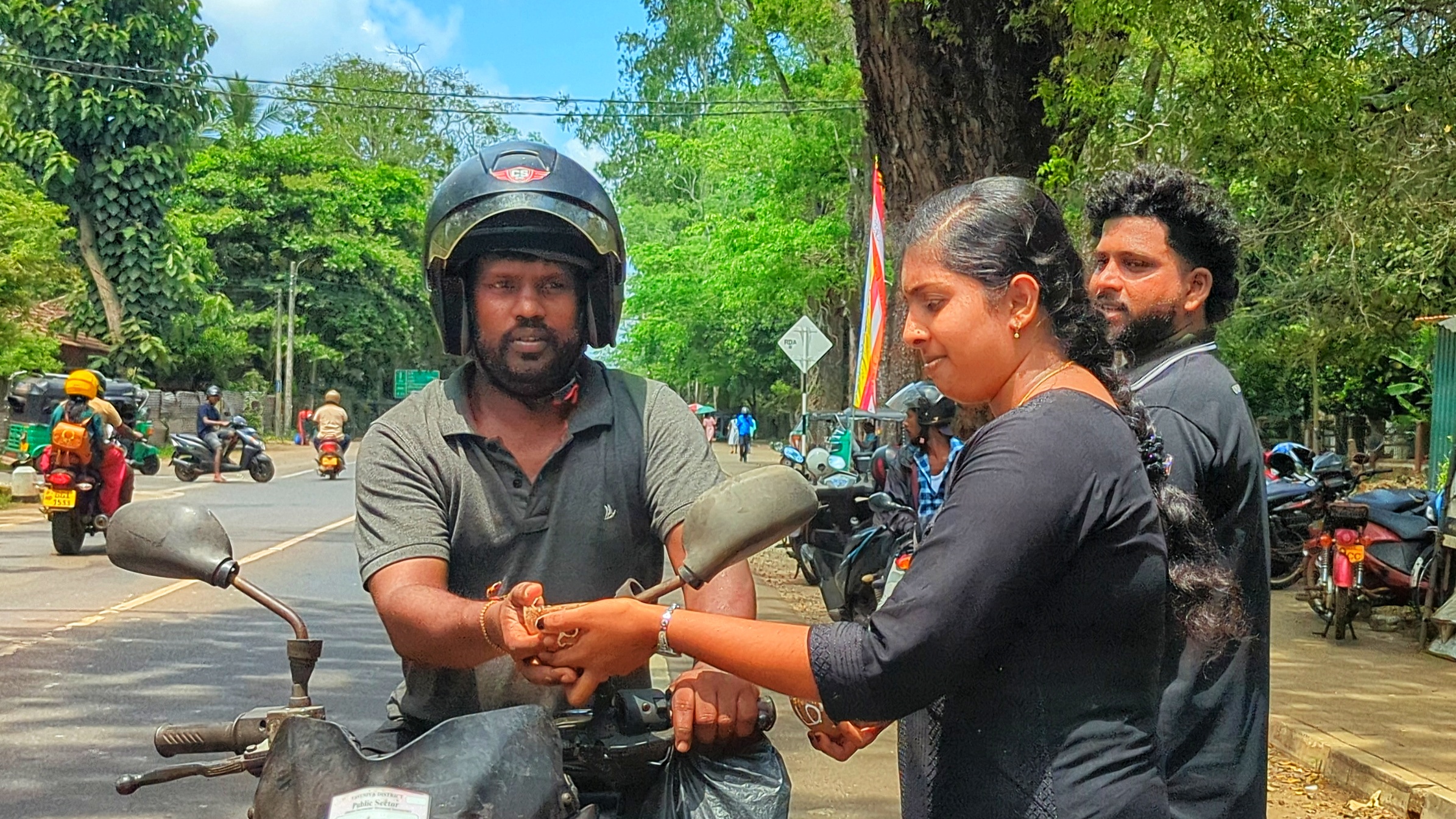 வவுனியாவில் முள்ளிவாய்க்கால் கஞ்சி.